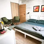 Olivin - Private With Bathroom 3*
