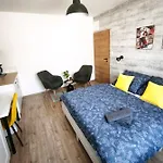 Olivin - Private With Bathroom 3*