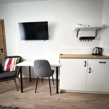 Olivin - Private With Bathroom