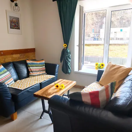 Olivin - Private With Bathroom