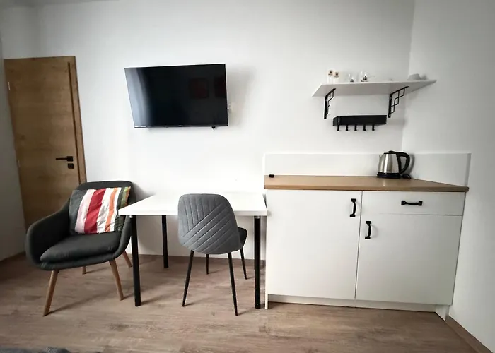 Olivin - Private With Bathroom