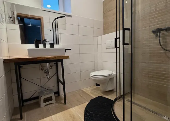 Olivin - Private With Bathroom Pensjonat Bańska Bystrzyca