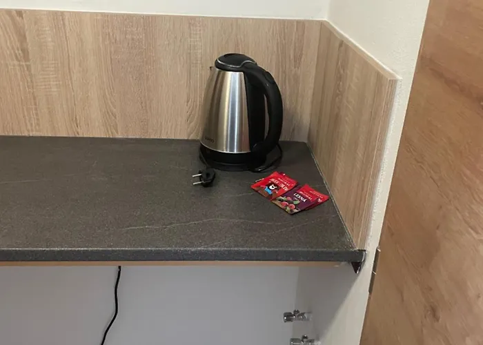 Olivin - Private With Bathroom Pensjonat Bańska Bystrzyca