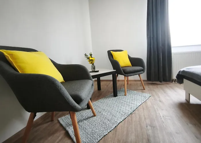 Olivin - Private With Bathroom Banska Bystrica
