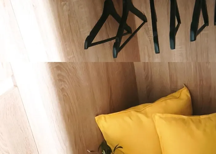 Olivin - Private With Bathroom 3*
